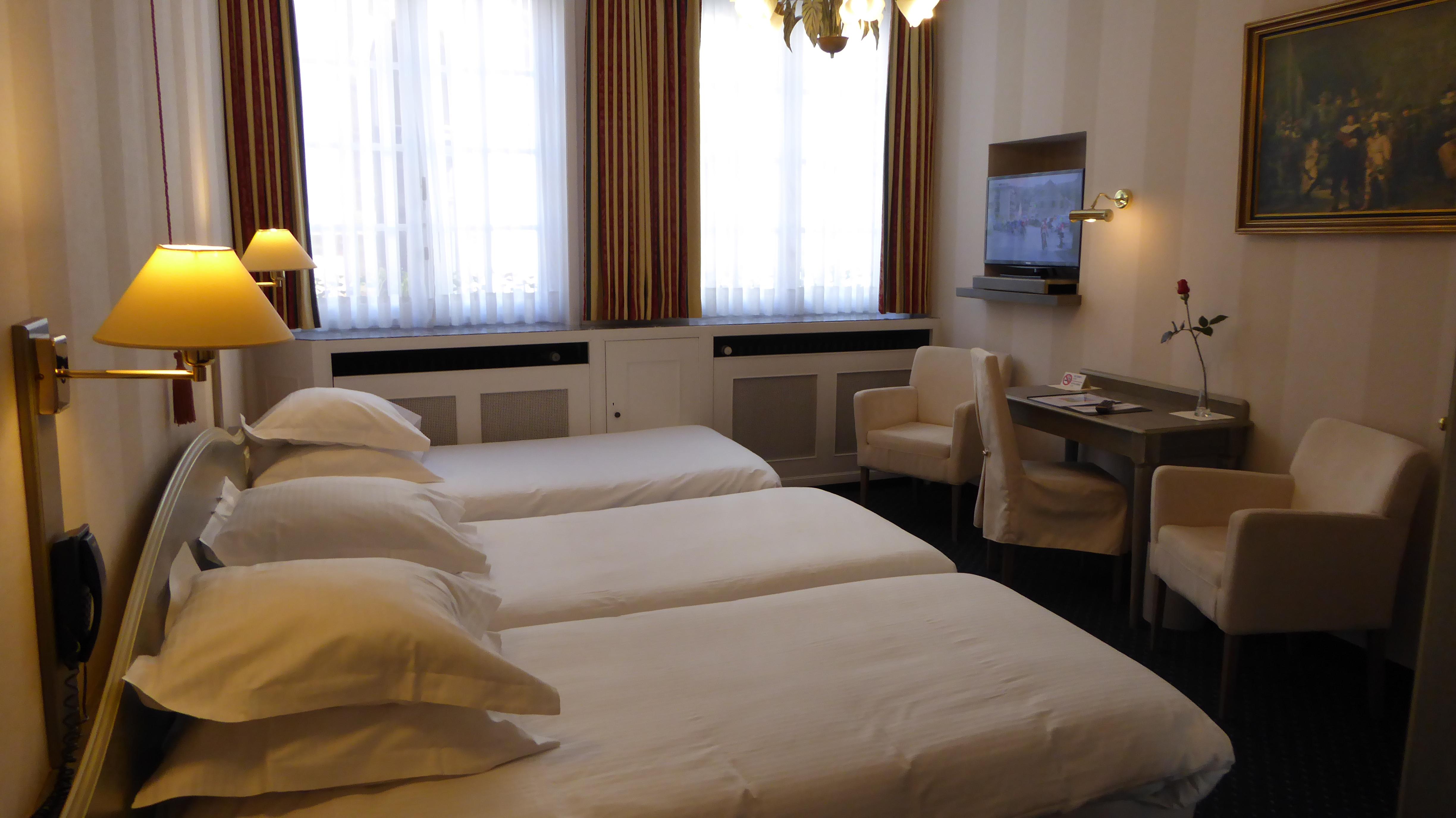 The Black Swan Hotel بروج المظهر الخارجي الصورة